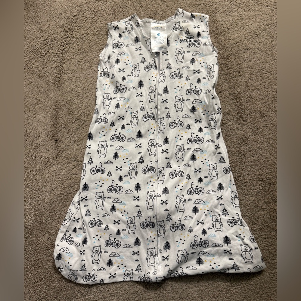 Halo Cozy White and Black Bear and Bicycle Print Sleep Sack